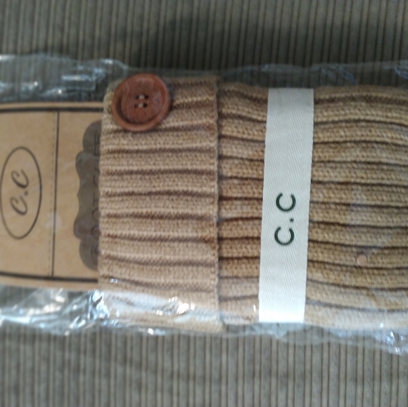 C.C Boot Cuff - Picture 5 of 5